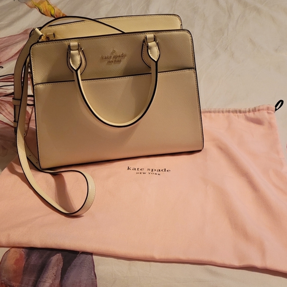 Kate Spade Cream Handbag